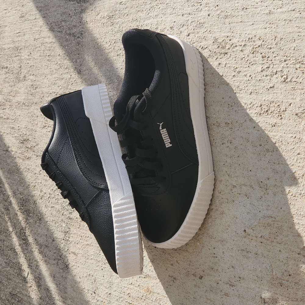Women's Shoes